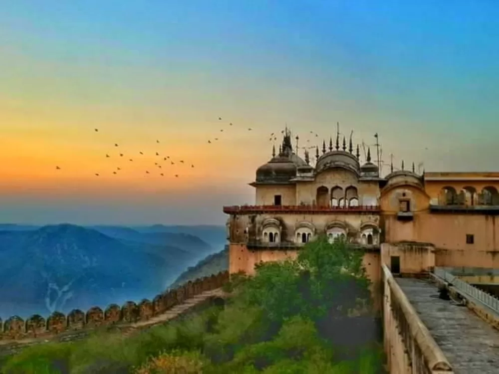 best treval agency in jaipur rajastha | best car rental services | rajasthan tour
